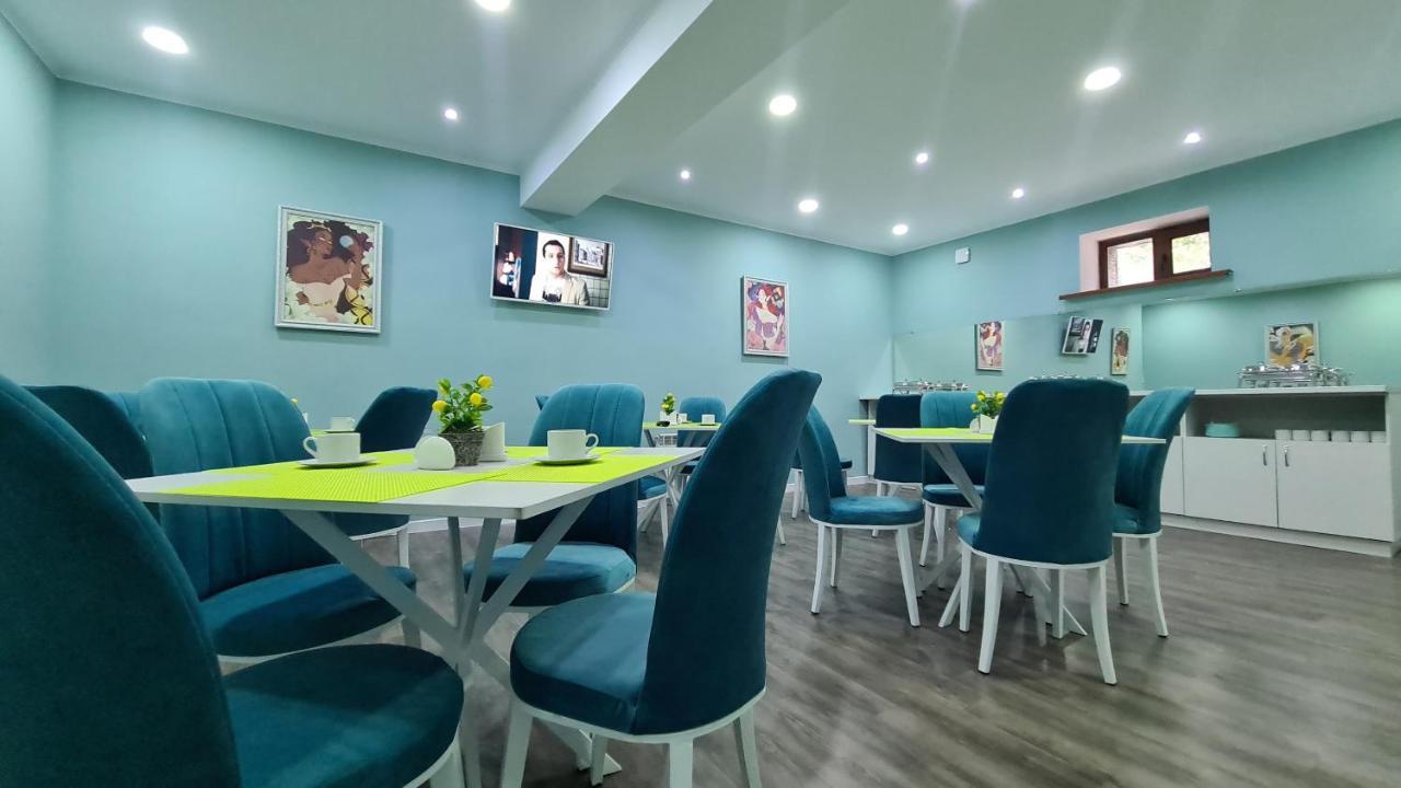 Cryptohotel.Club Almaty Bagian luar foto