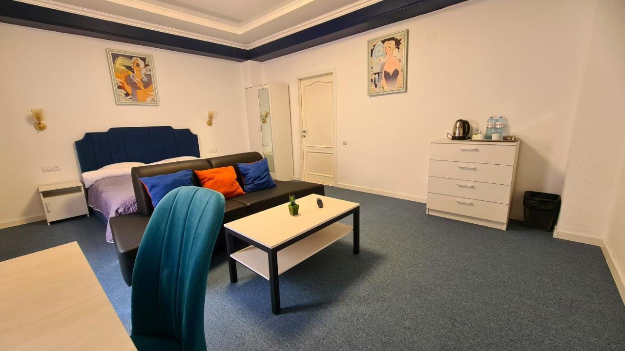 Cryptohotel.Club Almaty Bagian luar foto