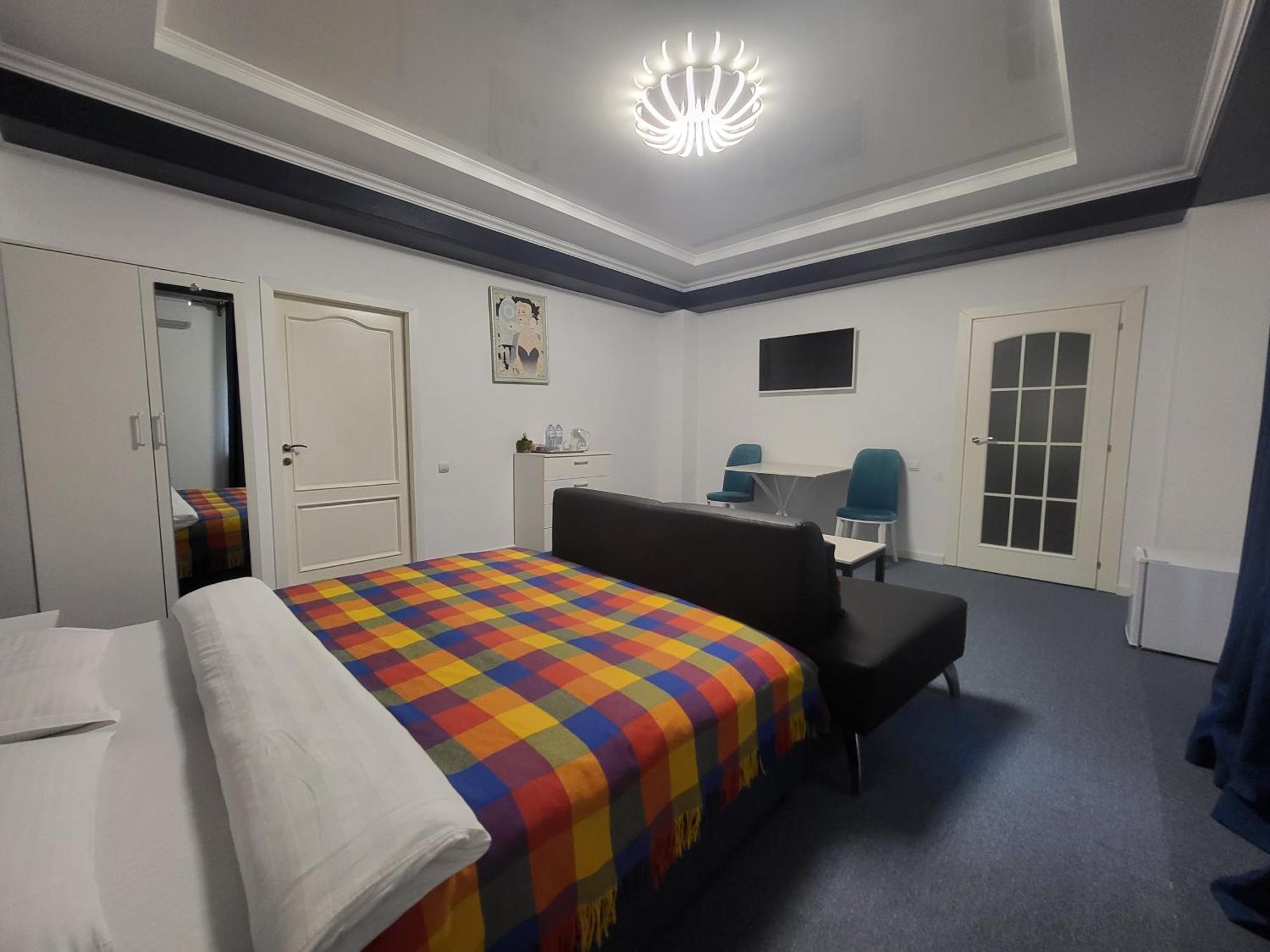 Cryptohotel.Club Almaty Bagian luar foto